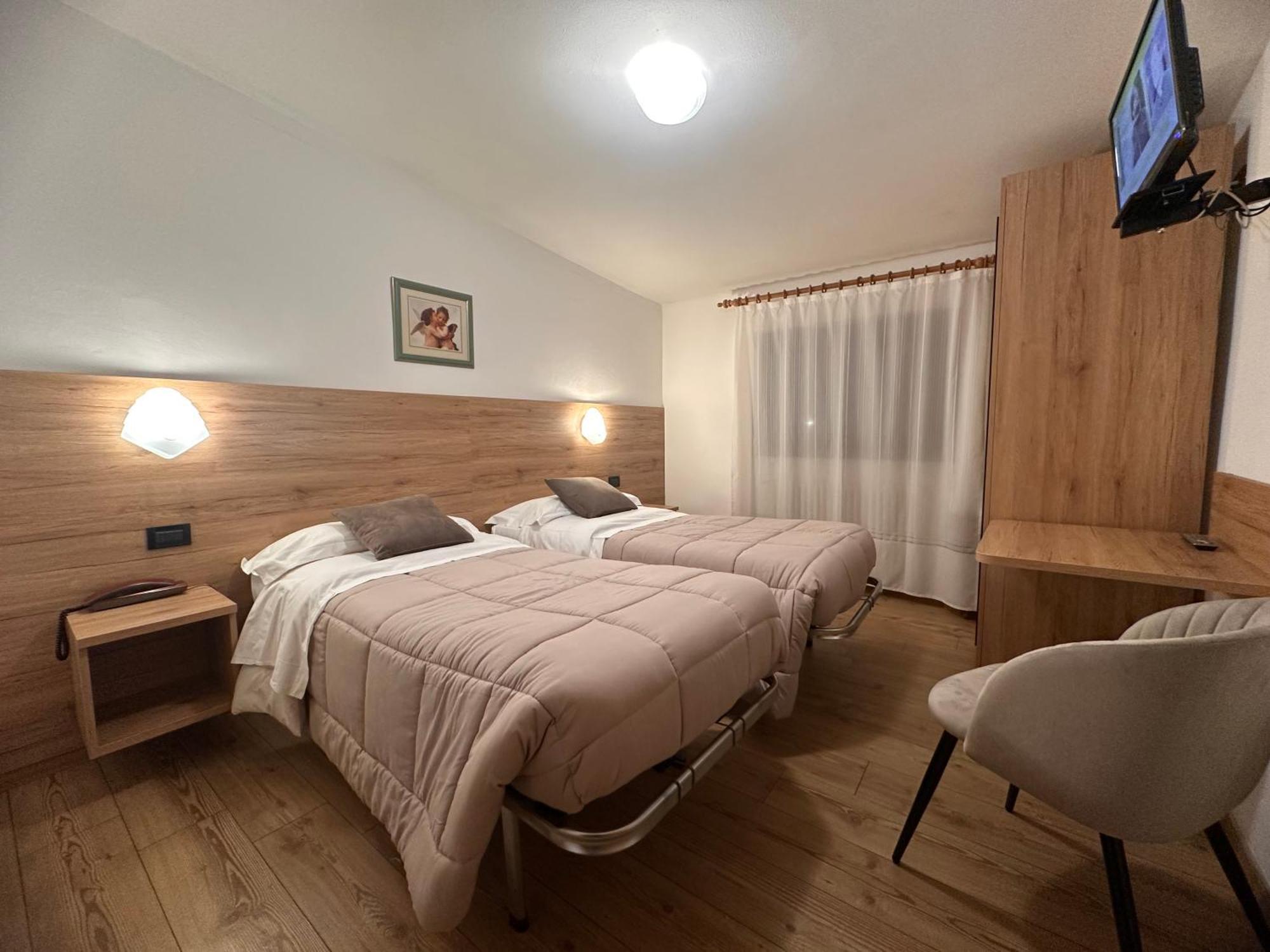 Hotel Zeni Madonna di Campiglio Exterior photo